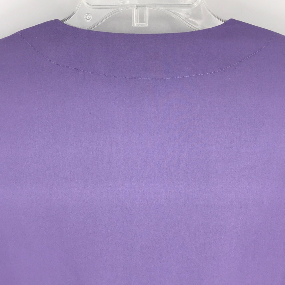NEW Small Lilac Purple & Navy Blue Scrub Top Vneck - Picture 11 of 13
